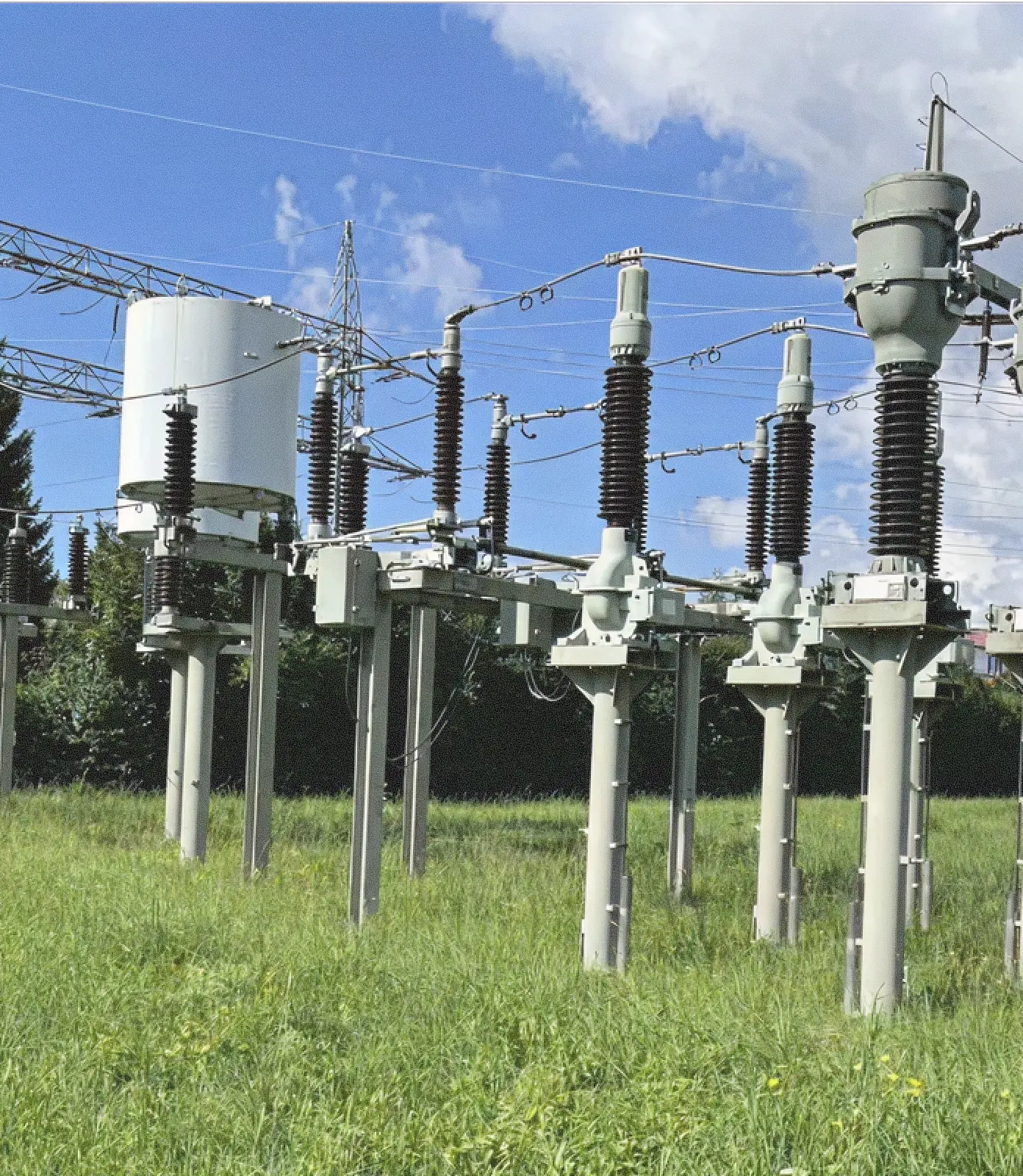 rensys-group-medium-voltage-switchgear-slide-04-v2